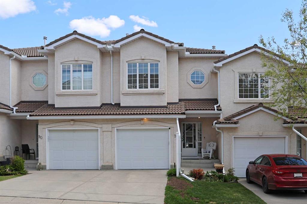 Picture of 92 Hamptons Link NW, Calgary Real Estate Listing