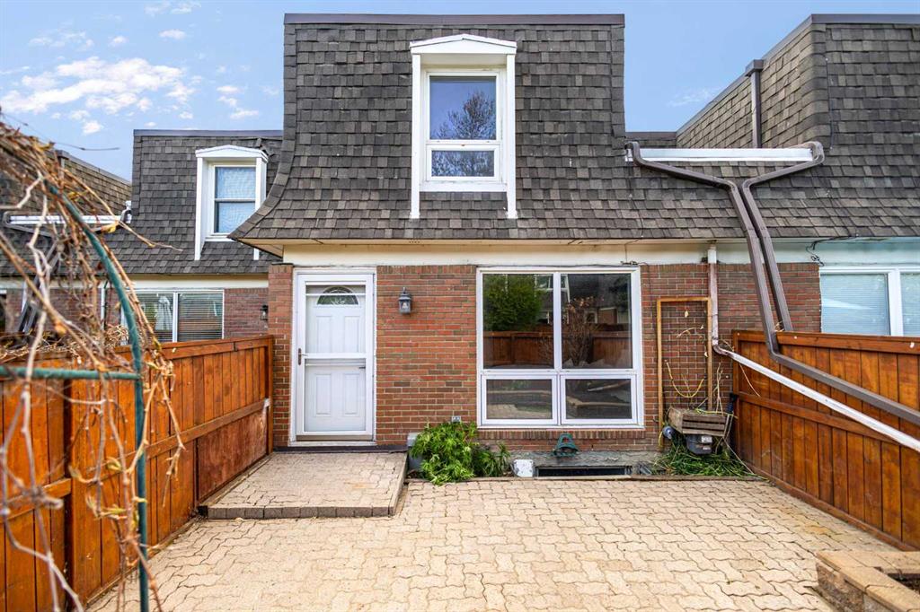 Picture of 153, 330 Canterbury Drive SW, Calgary Real Estate Listing