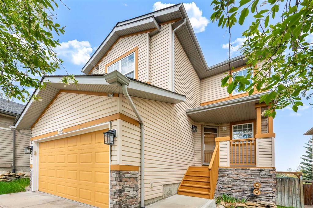 Picture of 138 Panamount Crescent NW, Calgary Real Estate Listing