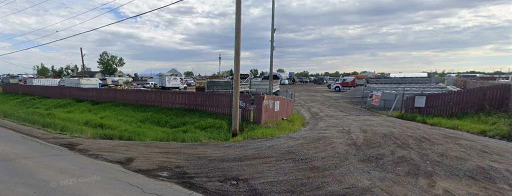 Picture of 7020 36 Street NE, Calgary Real Estate Listing