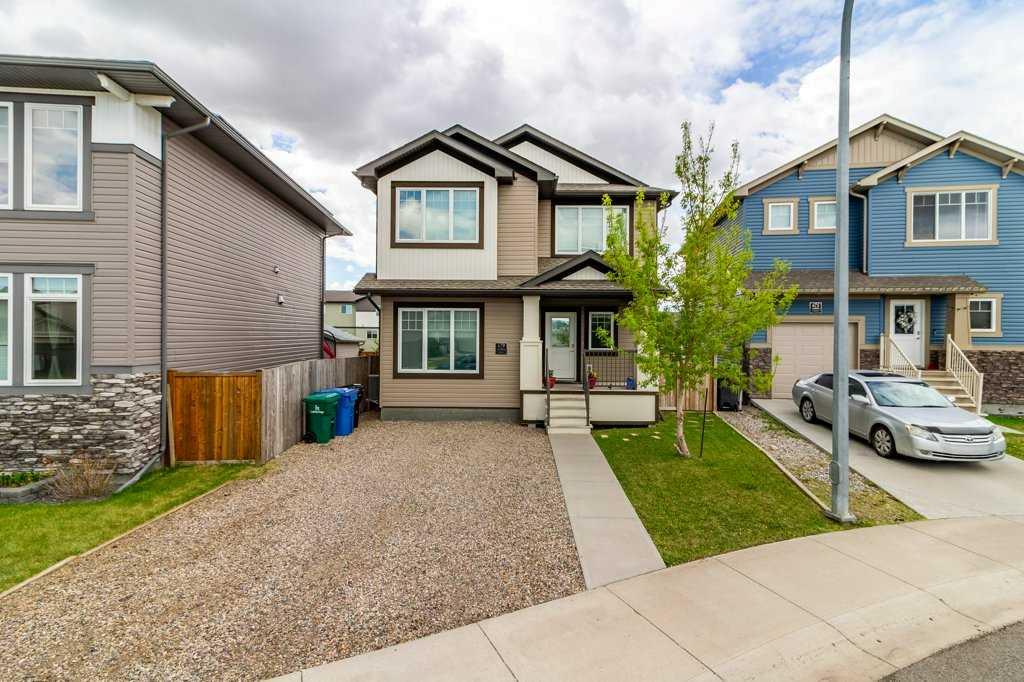 Picture of 679 Keystone Chase W, Lethbridge Real Estate Listing