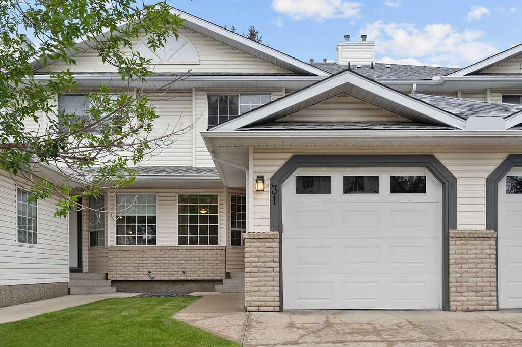 Picture of 31 Silvergrove Close NW, Calgary Real Estate Listing