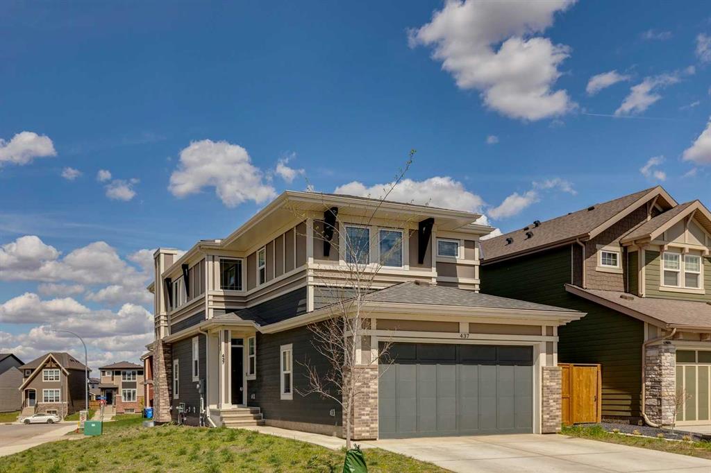 Picture of 437 Magnolia Way SE, Calgary Real Estate Listing