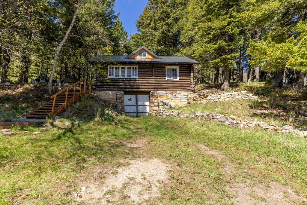 Picture of 508 Evergreen Avenue , Waterton Park Real Estate Listing