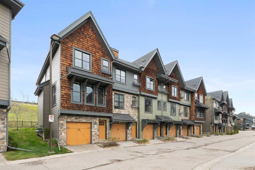 Picture of 162 Ascot Point SW, Calgary Real Estate Listing
