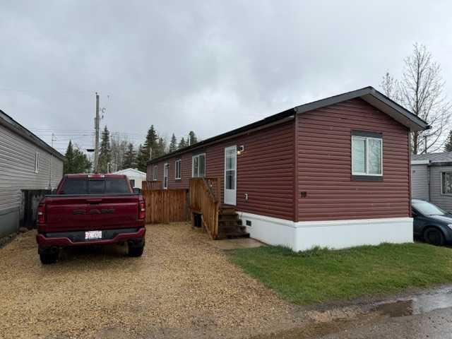 Picture of 10, 404 6 Avenue NW, Slave Lake Real Estate Listing