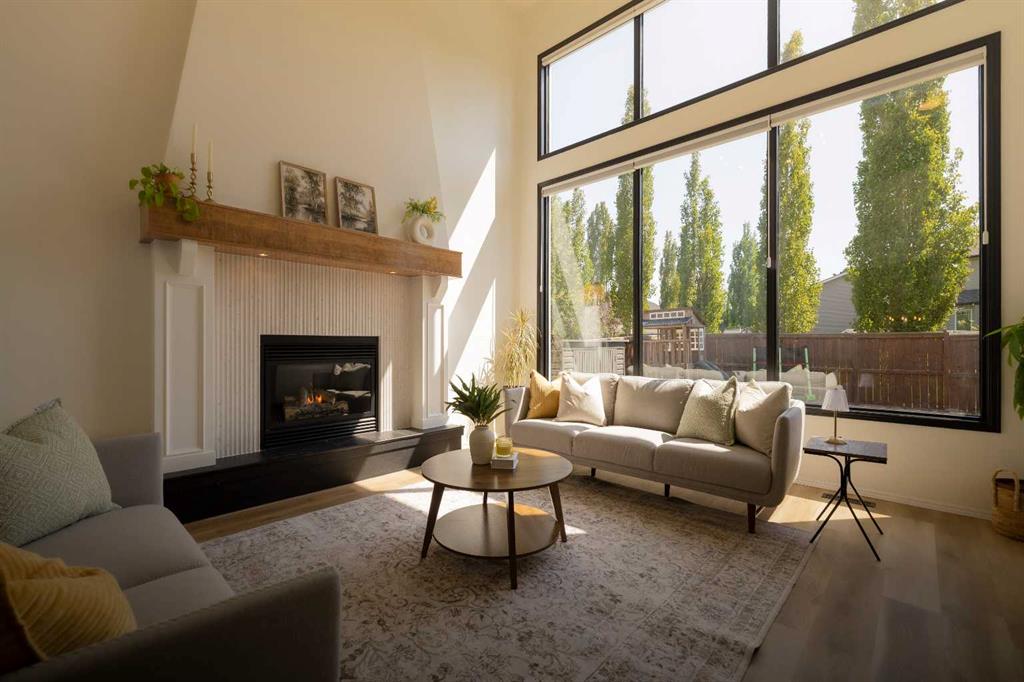 Picture of 530 Chaparral Drive SE, Calgary Real Estate Listing