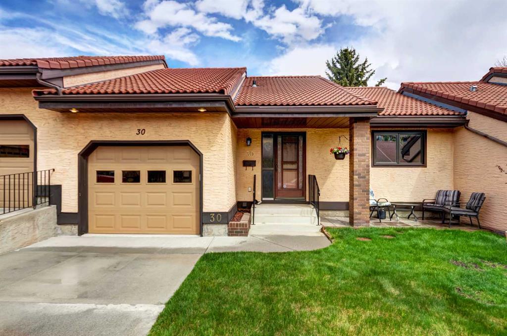 Picture of 30, 118 Strathcona Road SW, Calgary Real Estate Listing