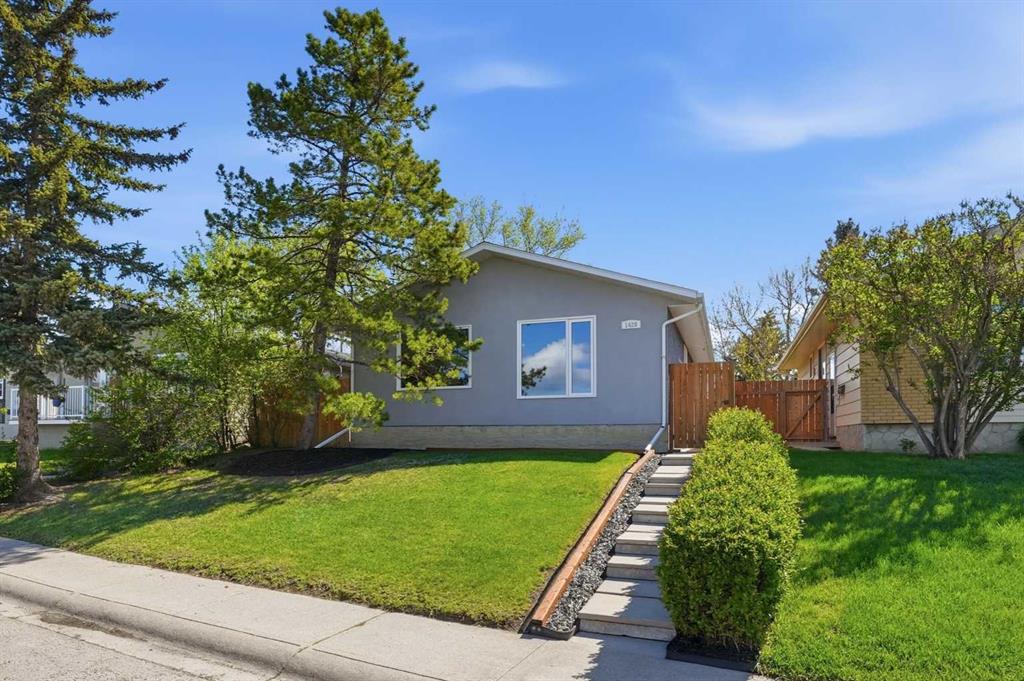 Picture of 1420 Marlyn Way NE, Calgary Real Estate Listing