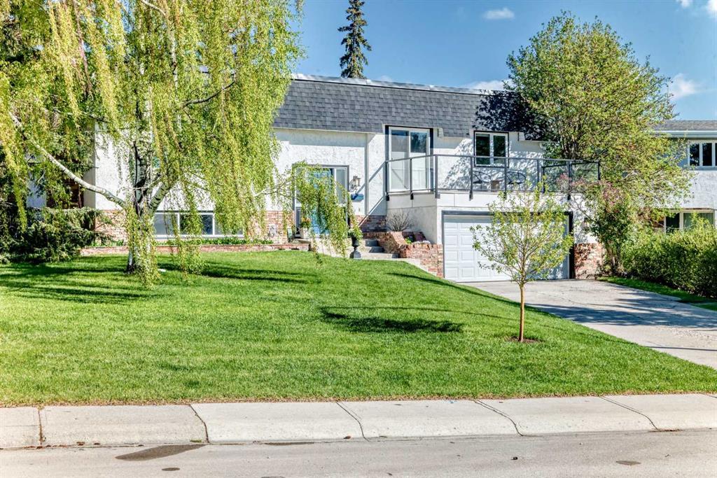 Picture of 47 Coleridge Crescent NW, Calgary Real Estate Listing