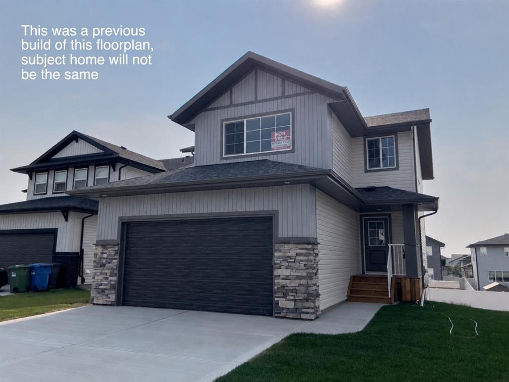 Picture of 655 Robinson Avenue , Penhold Real Estate Listing