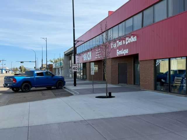 Picture of 103, 211 MAIN Street NE, Slave Lake Real Estate Listing