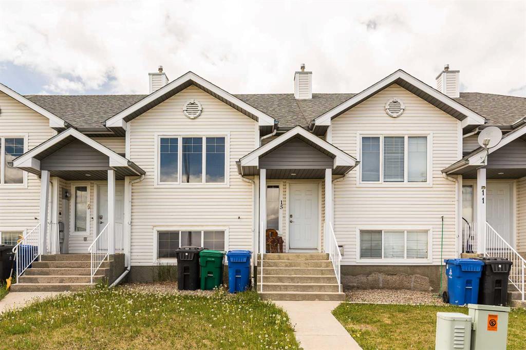 Picture of 15 Blackfoot Boulevard W, Lethbridge Real Estate Listing