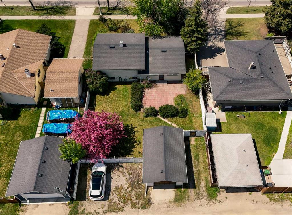 Picture of 8432 Elbow Drive SW, Calgary Real Estate Listing