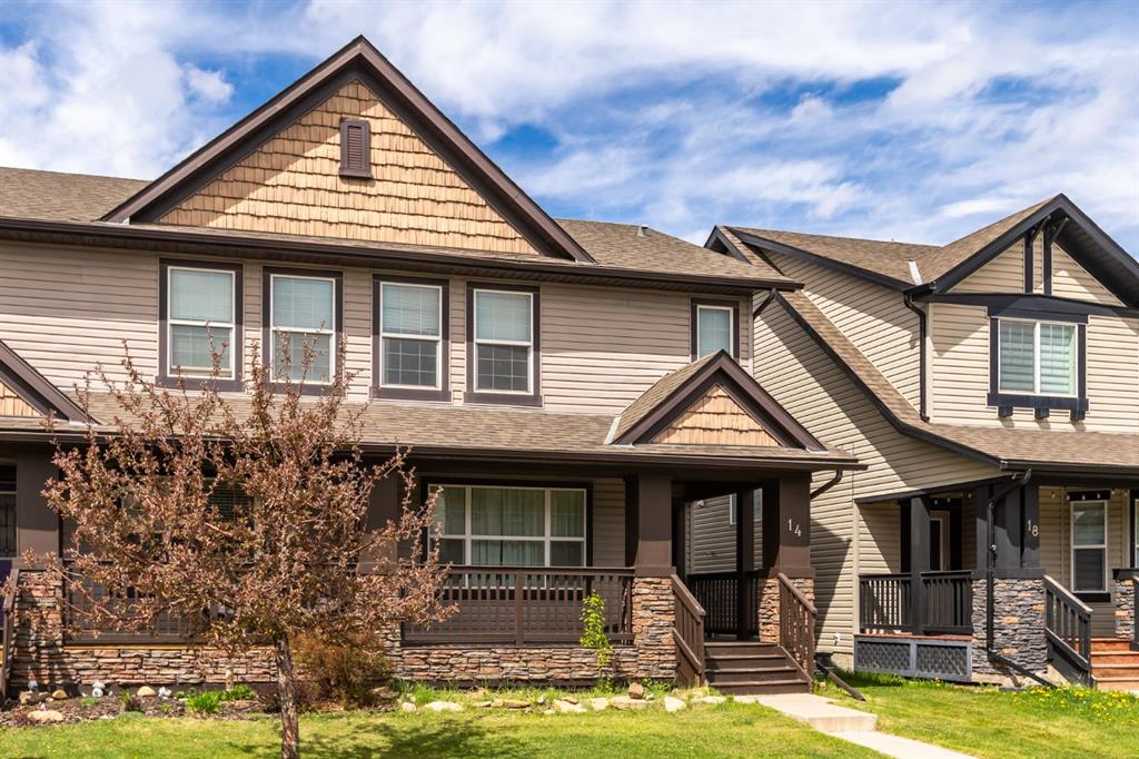 Picture of 14 Luxstone Point SW, Airdrie Real Estate Listing