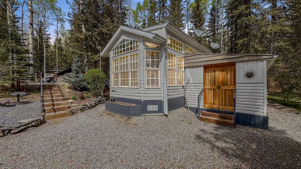 Picture of 24, 5227 Township Road 320  , Rural Mountain View County Real Estate Listing