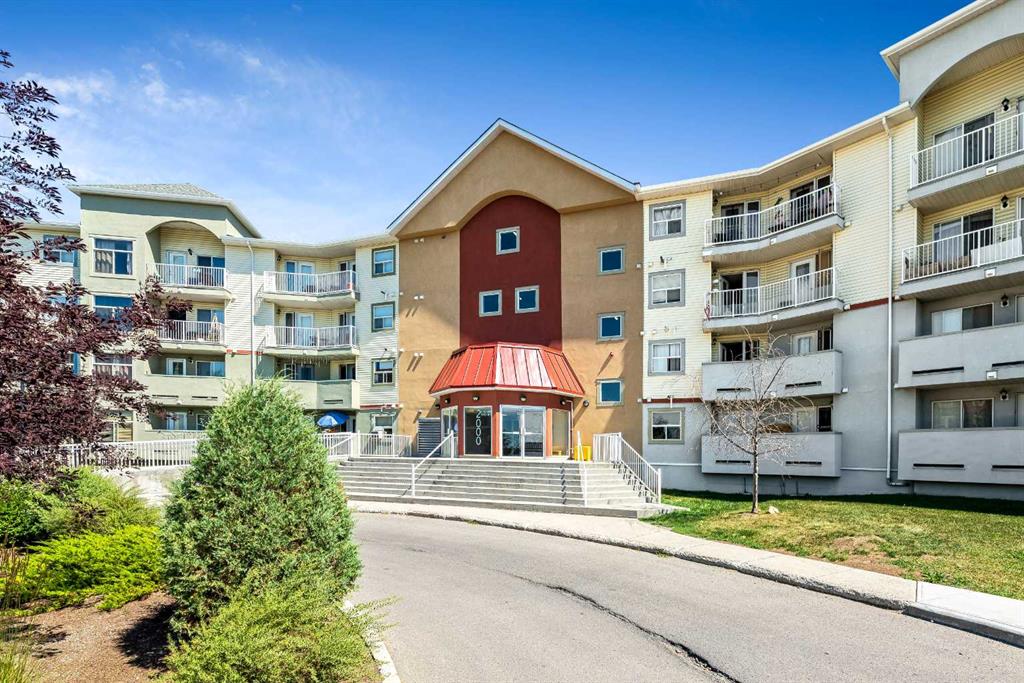 Picture of 2132, 700 Willowbrook Road NW, Airdrie Real Estate Listing