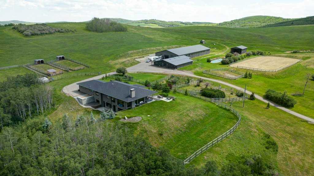Picture of 266098 128 Street W, Rural Foothills County Real Estate Listing
