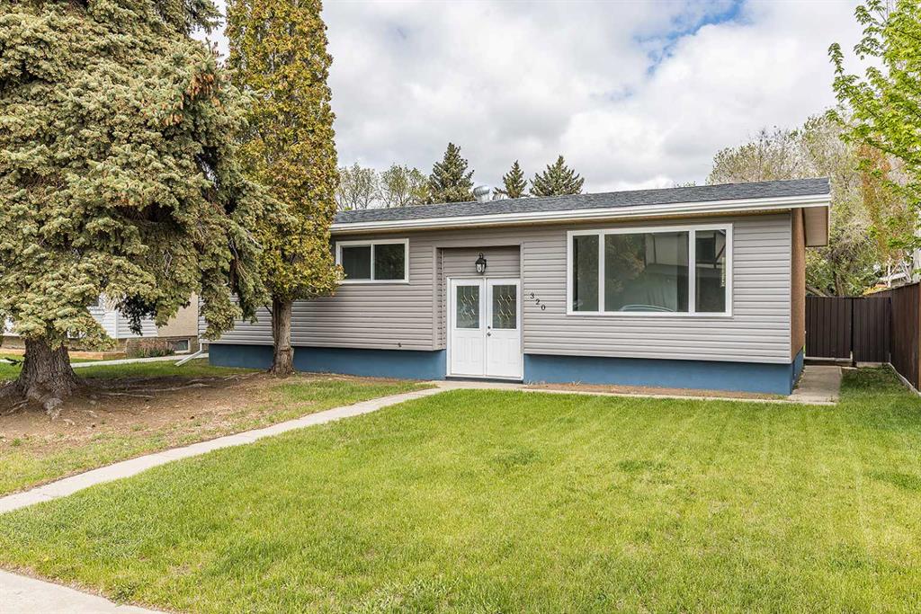 Picture of 320 16 Street NE, Medicine Hat Real Estate Listing