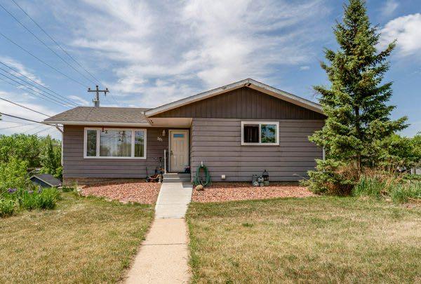 Picture of 301 16 Street NW, Drumheller Real Estate Listing