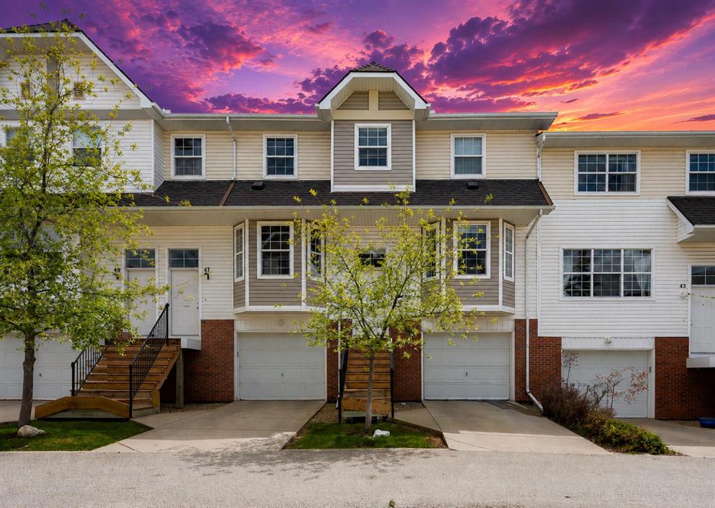 Picture of 45 Tuscany Springs Garden NW, Calgary Real Estate Listing