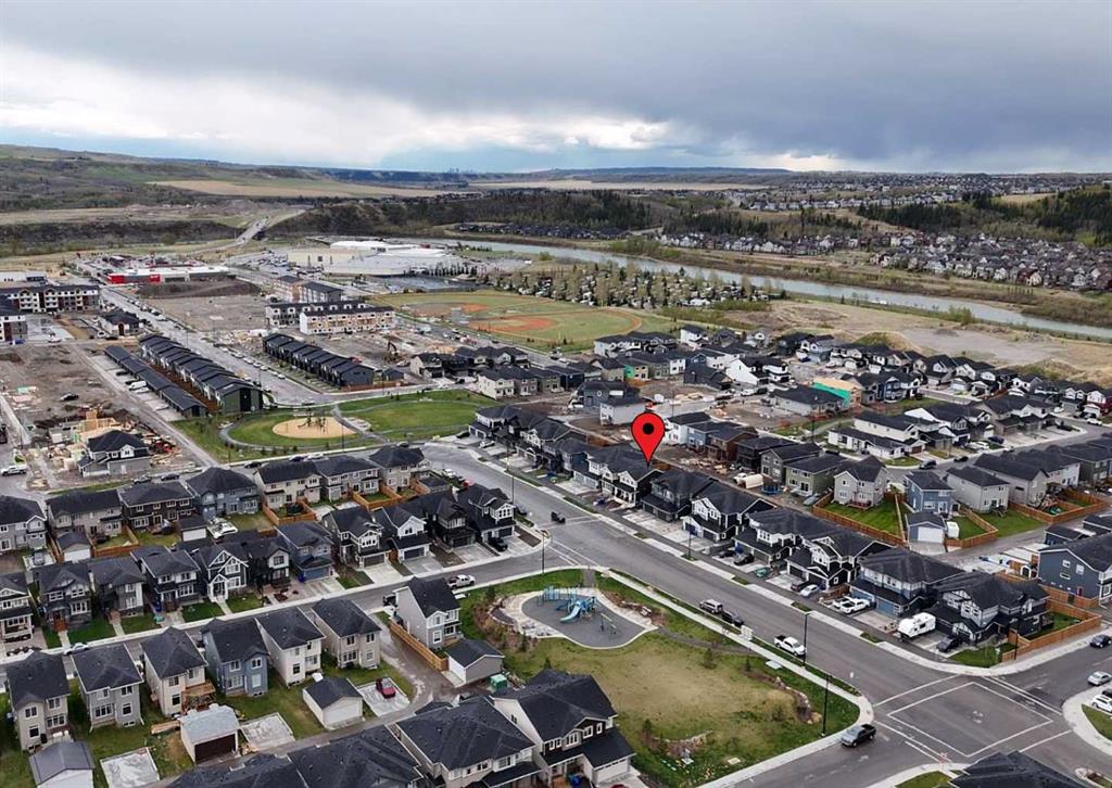 Picture of 52 Mill Road , Cochrane Real Estate Listing