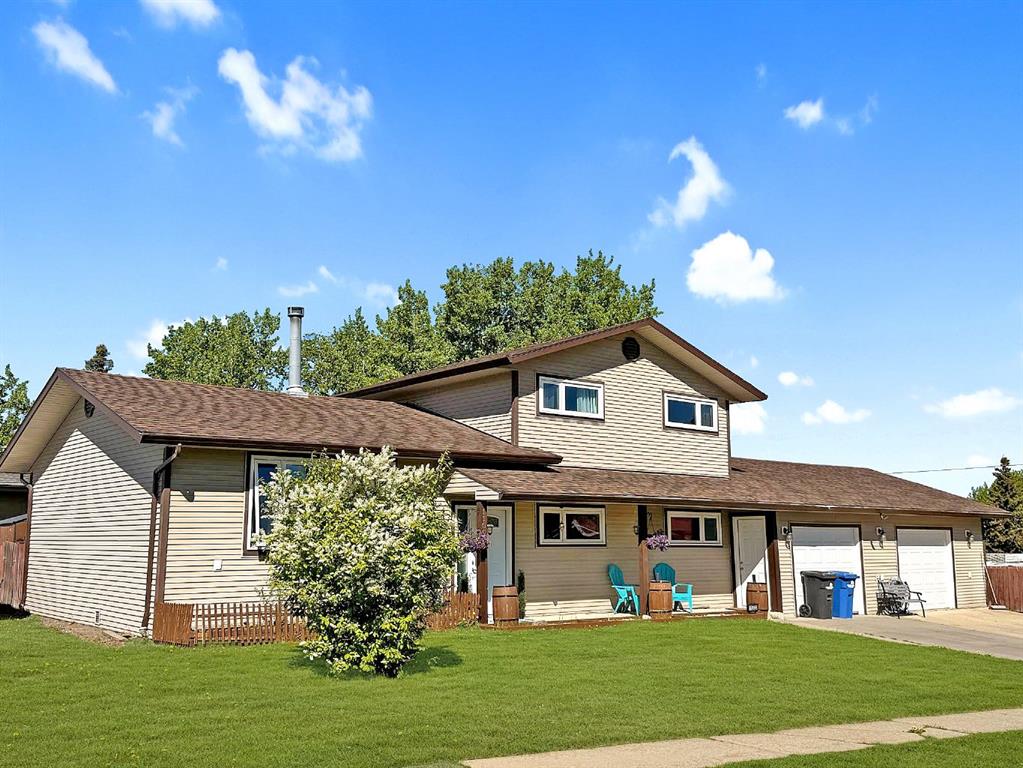 Picture of 11002 HOPPE Avenue , Grande Cache Real Estate Listing