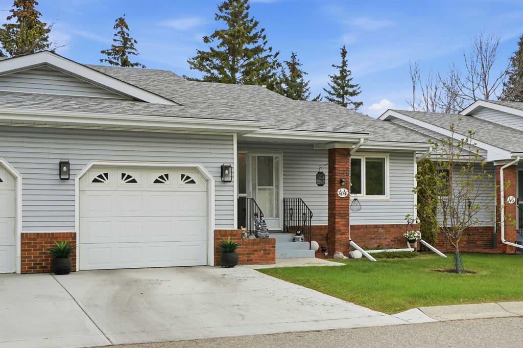 Picture of 44 Vandoos Gardens NW, Calgary Real Estate Listing
