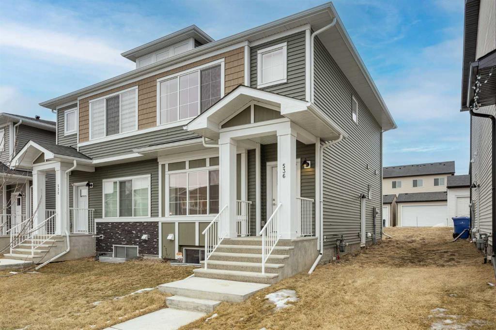 Picture of 536 Chelsea Gardens , Chestermere Real Estate Listing