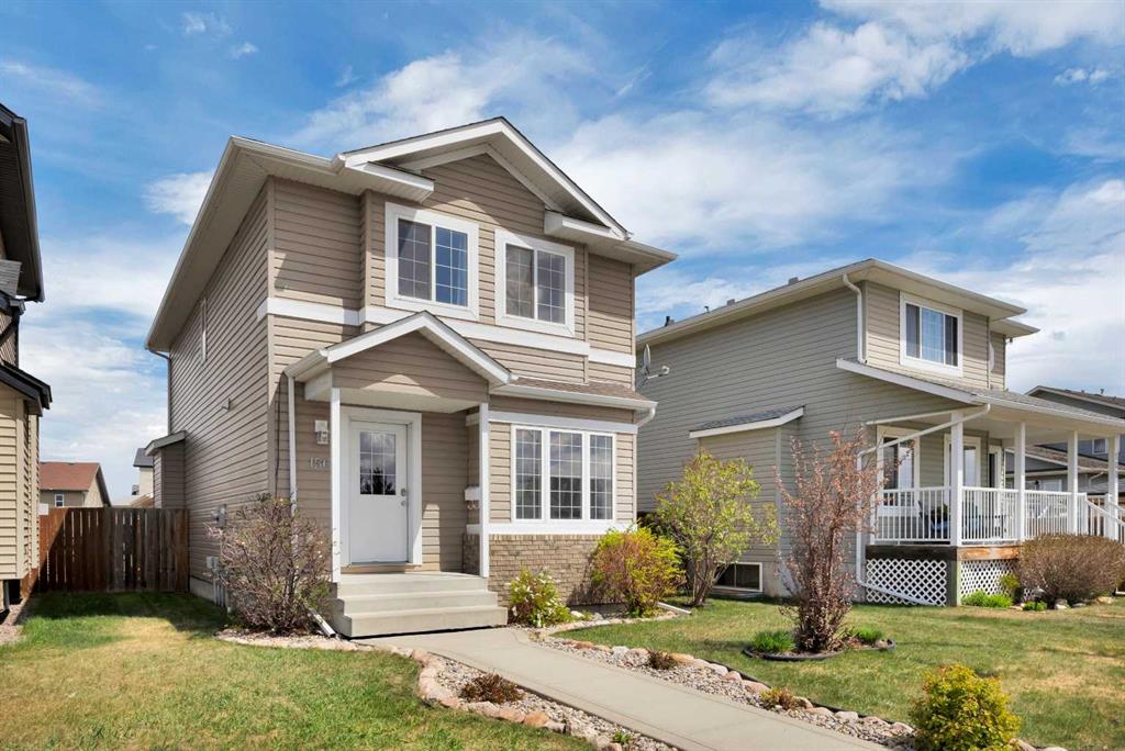 Picture of 156 Oswald Close , Red Deer Real Estate Listing