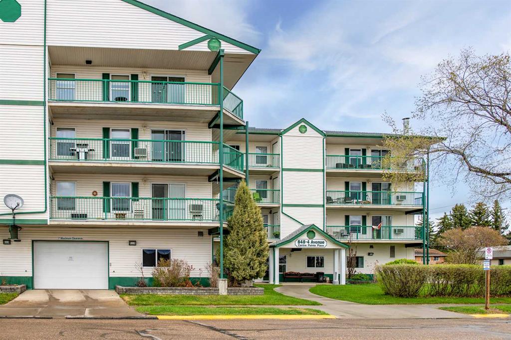 Picture of 201, 848 4 Avenue , Wainwright Real Estate Listing