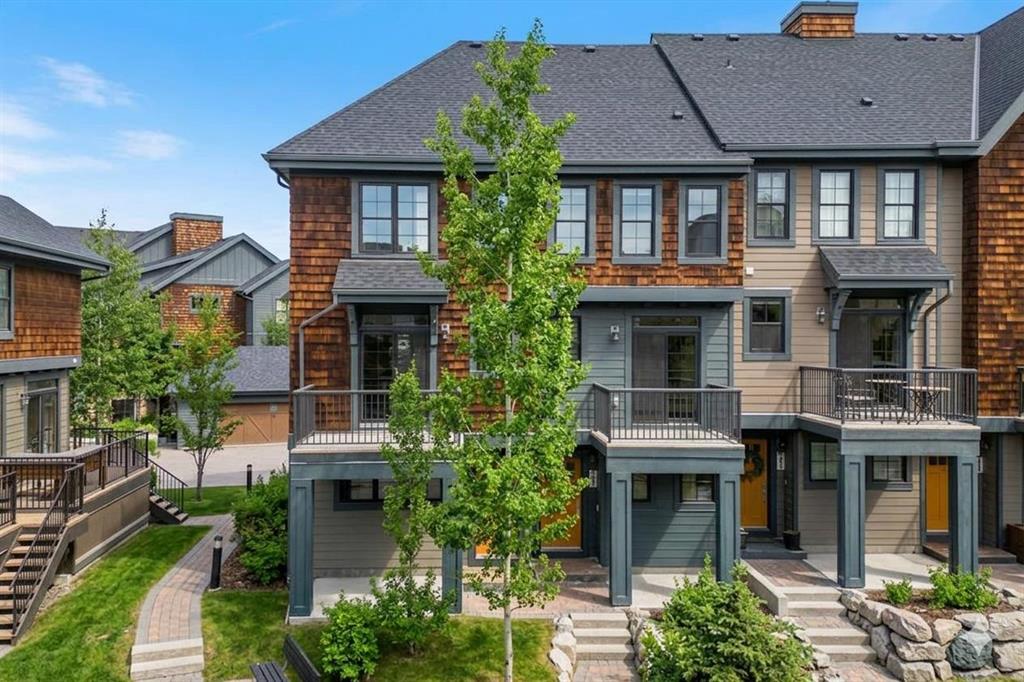 Picture of 455 Ascot Circle SW, Calgary Real Estate Listing
