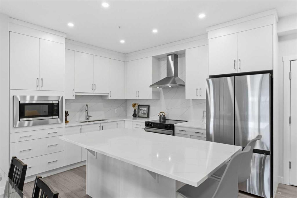 Picture of 1306, 81 Arbour Lake View NW, Calgary Real Estate Listing