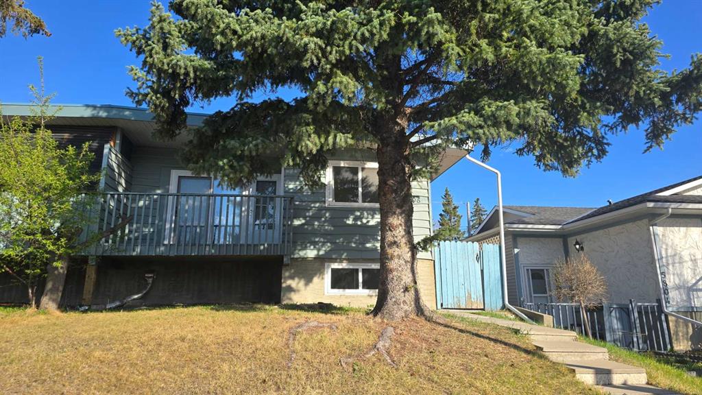 Picture of 5806 Dalgleish Road NW, Calgary Real Estate Listing