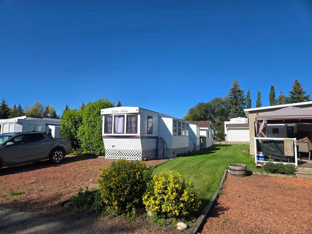Picture of 17 Points West Resort  , Sylvan Lake Real Estate Listing