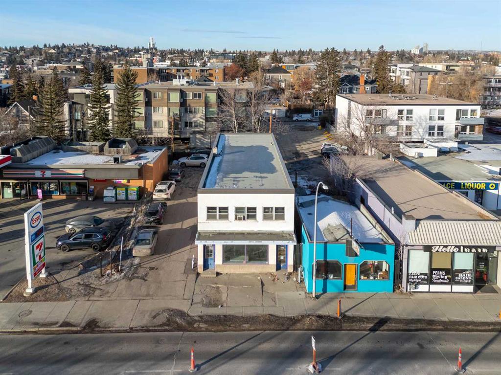 Picture of 2611, 2613, 2615 14 Street SW, Calgary Real Estate Listing