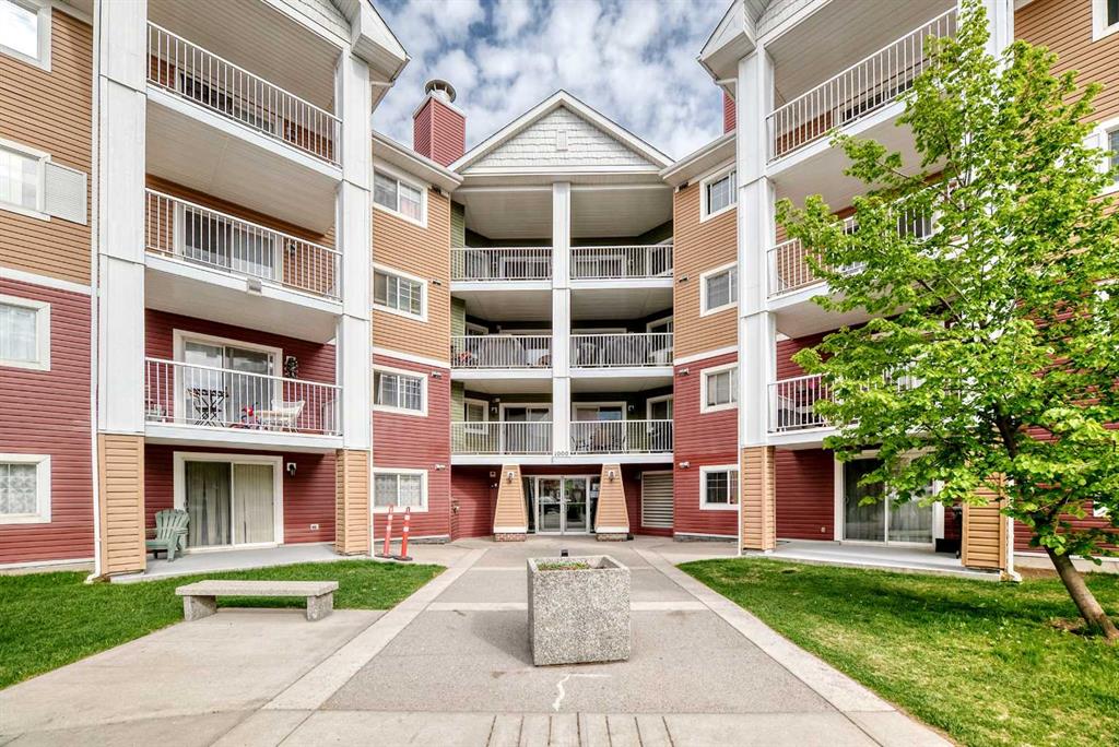 Picture of 1220, 10 Prestwick Bay SE, Calgary Real Estate Listing