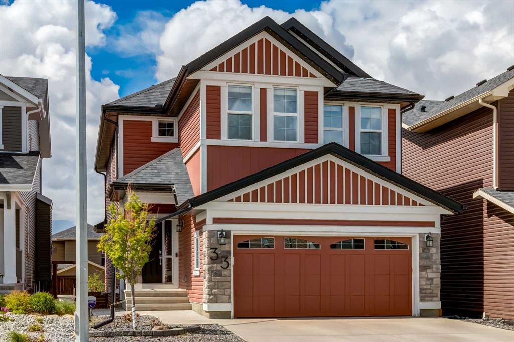 Picture of 33 Evansglen Drive NW, Calgary Real Estate Listing