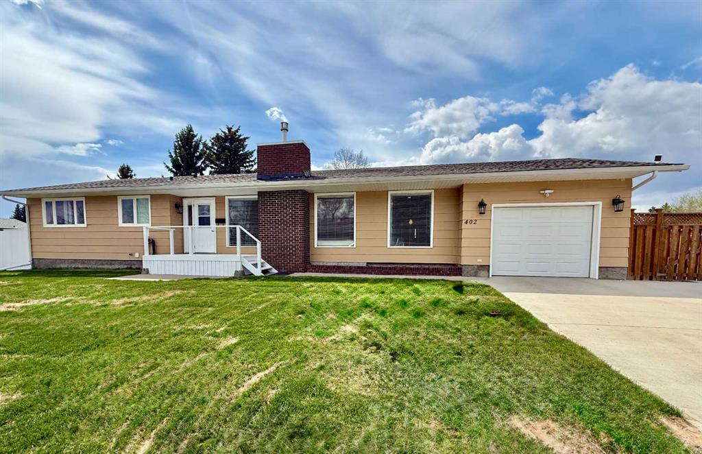Picture of 402 3 Street , Wainwright Real Estate Listing