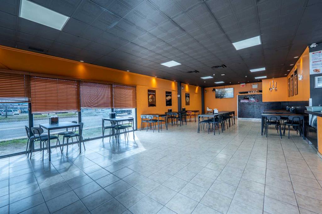 Picture of Unit 1, 5147 20 Avenue SE, Calgary Real Estate Listing
