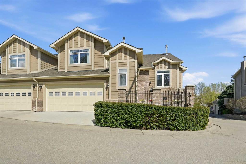 Picture of 18 Varsity Estates Park NW, Calgary Real Estate Listing