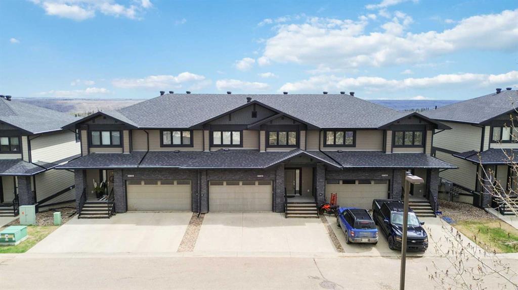 Picture of 14, 208 SPARROW HAWK Drive , Fort McMurray Real Estate Listing