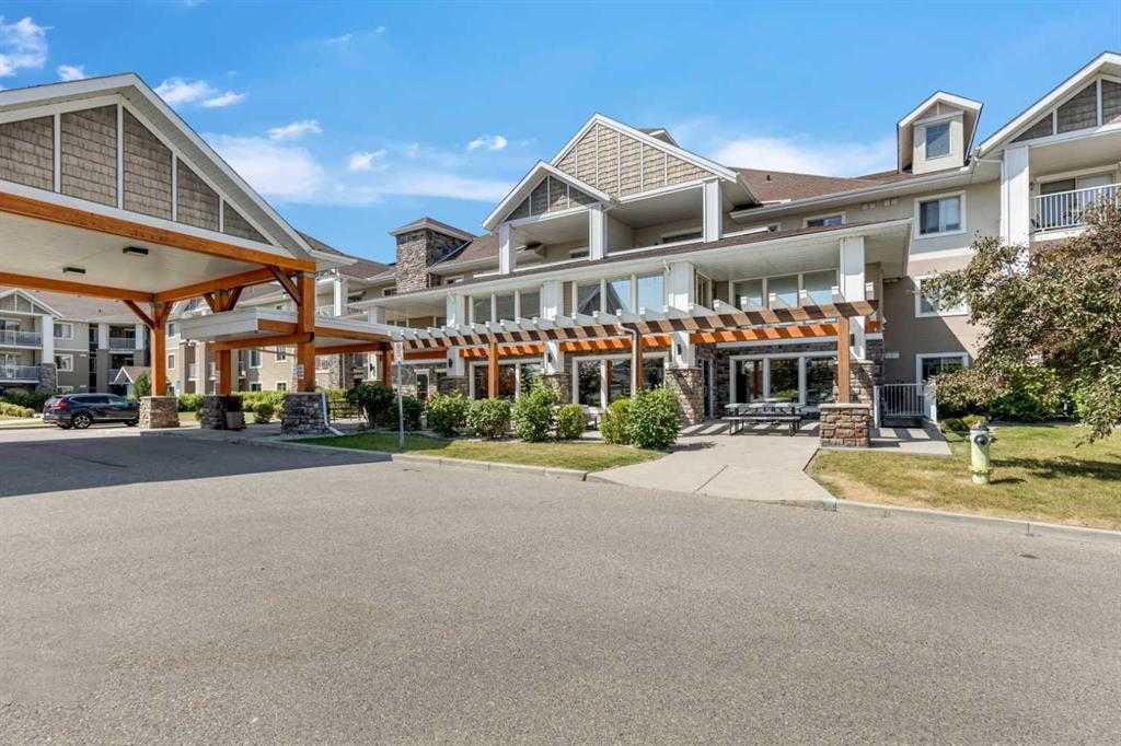 Picture of 109, 428 Chaparral Ravine View SE, Calgary Real Estate Listing
