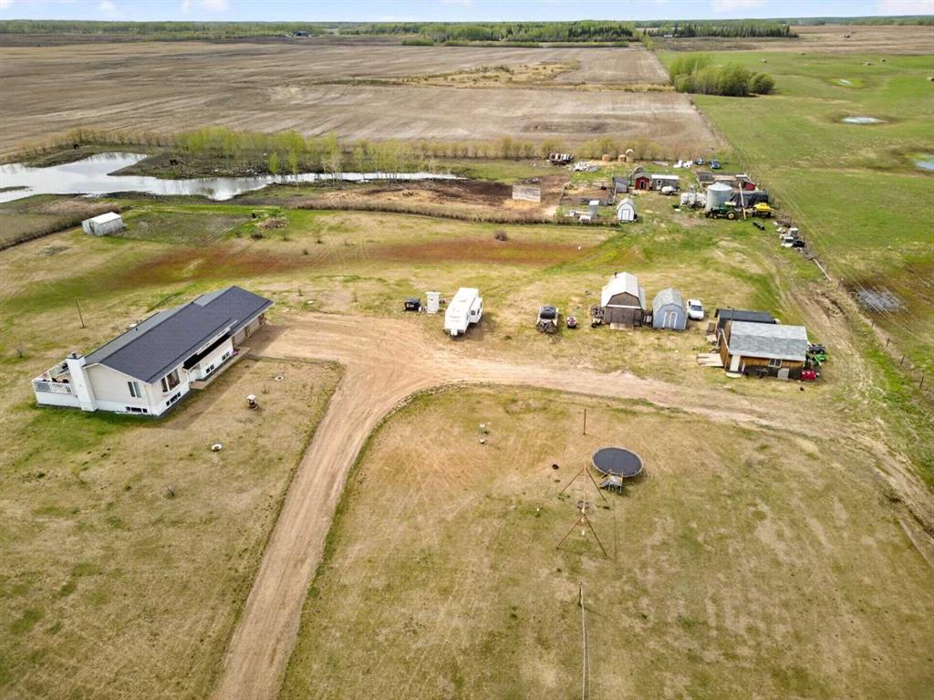 Picture of 107078 Range Road 144  , Rural Mackenzie County Real Estate Listing