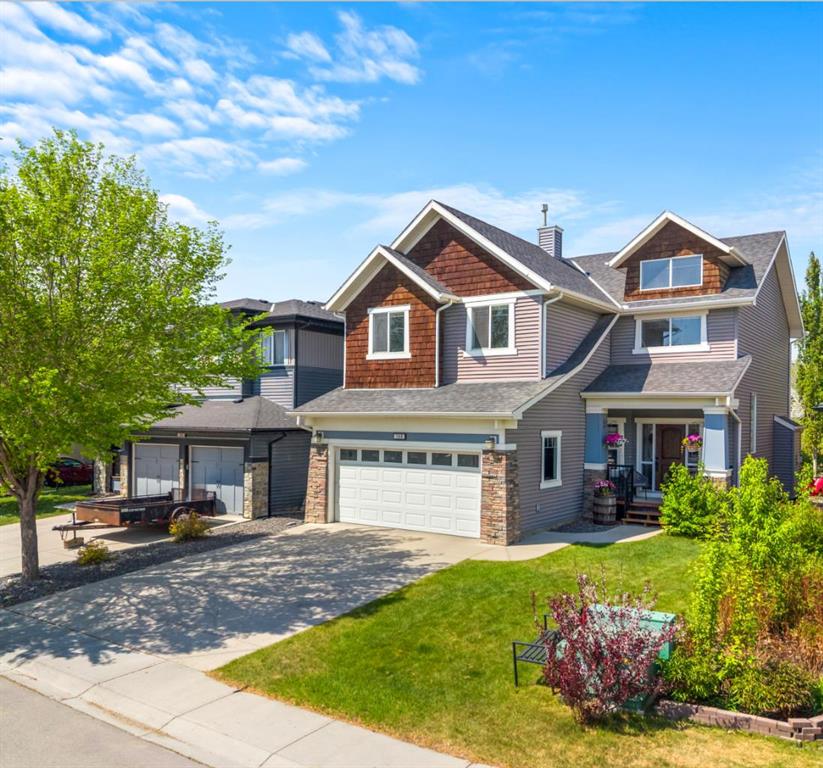 Picture of 108 Coopers Grove SW, Airdrie Real Estate Listing