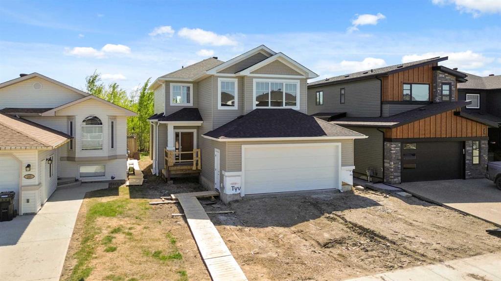 Picture of 241 WARREN Way , Fort McMurray Real Estate Listing