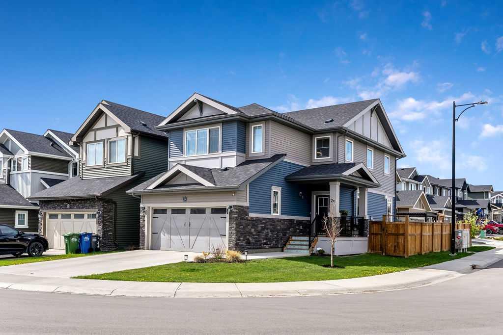 Picture of 29 Sundown Close , Cochrane Real Estate Listing