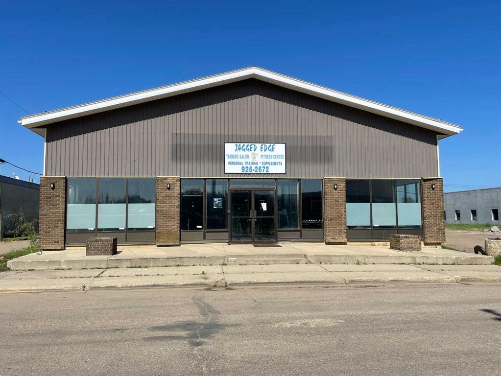 Picture of 9902 98 Street , High Level Real Estate Listing