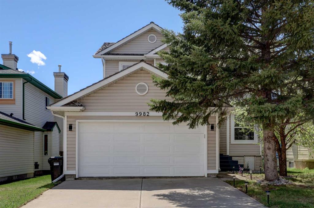 Picture of 9982 Hidden Valley Drive NW, Calgary Real Estate Listing
