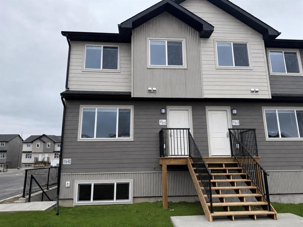 Picture of 4, 916 40 Avenue N, Lethbridge Real Estate Listing